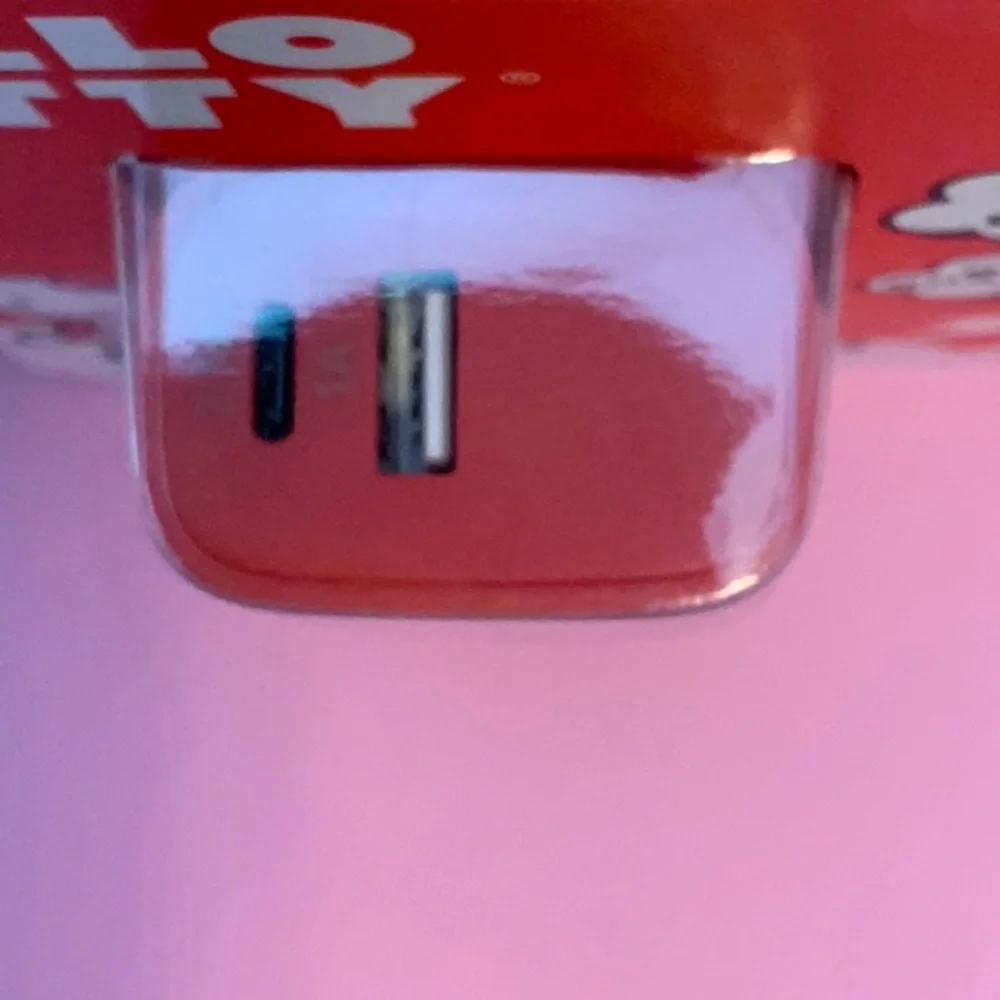 Hello Kitty Duel Port Wall Charger